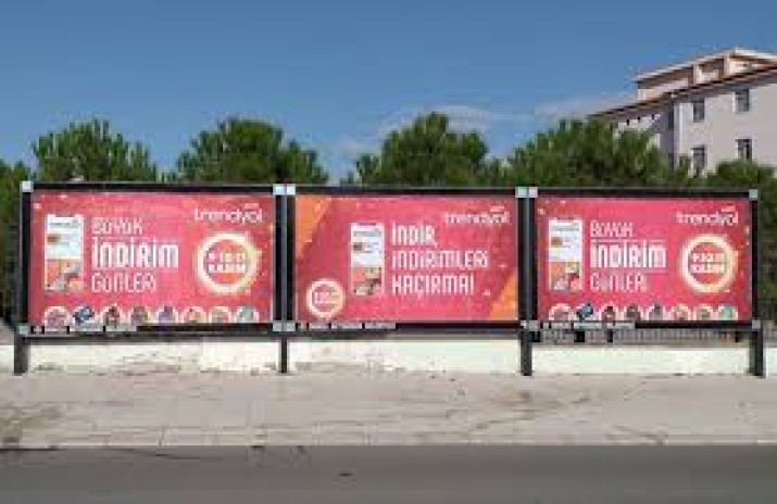 Kayseri'de billboard ücretleri konum ve boyut gibi faktörlere bağlı olarak değişmektedir reklam yapmadan önce dikkat edilmesi gereken noktalar vardır